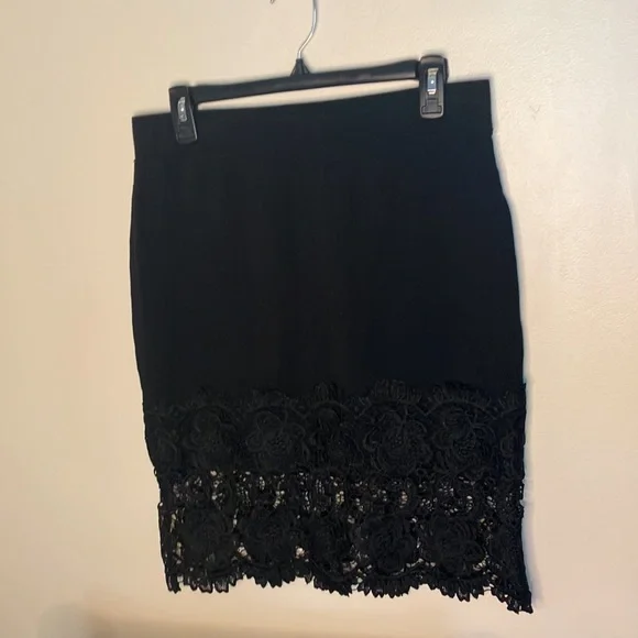 ๐- Beautiful Boho Bodycon Black Lace Pencil Skirt in Size Xl ๐ NWT - Picture 11 of 11
